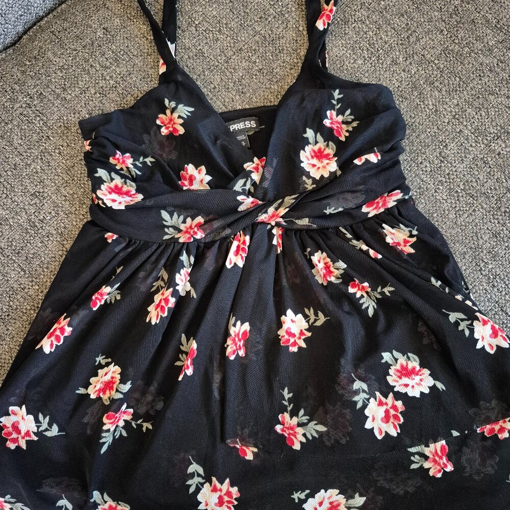 Express floral top